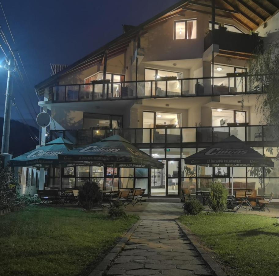 M7 Villa Bed& Bistro Тимишу-де-Жос Экстерьер фото