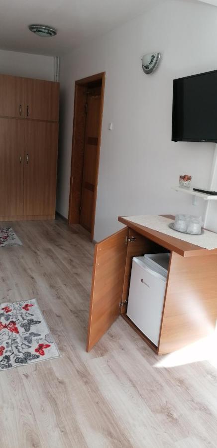 M7 Villa Bed& Bistro Тимишу-де-Жос Экстерьер фото